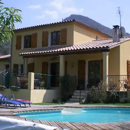 4 Bedroom With Private Pool Within 5 Minute Walk Into * Quillan