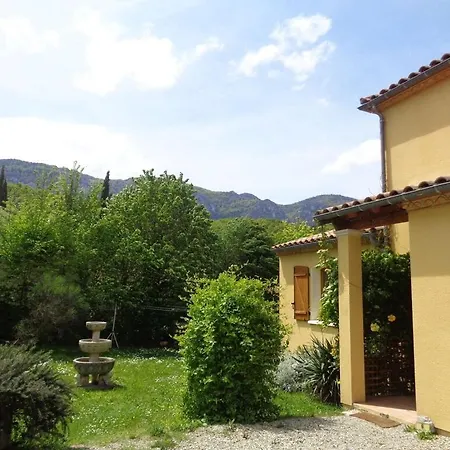 4 Bedroom With Private Pool Within 5 Minute Walk Into Villa